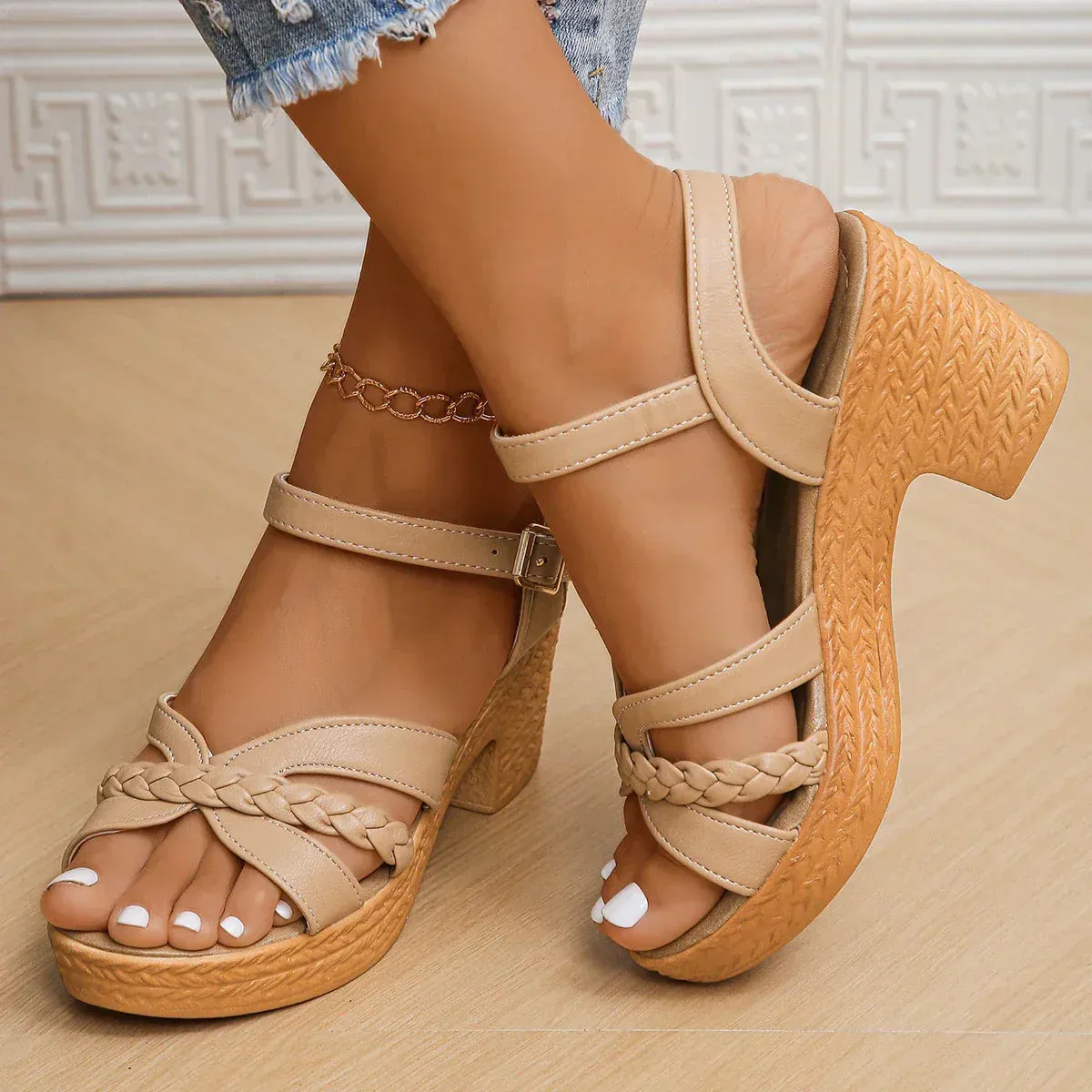 Adeline™ Classic Mid-Heel Sandals