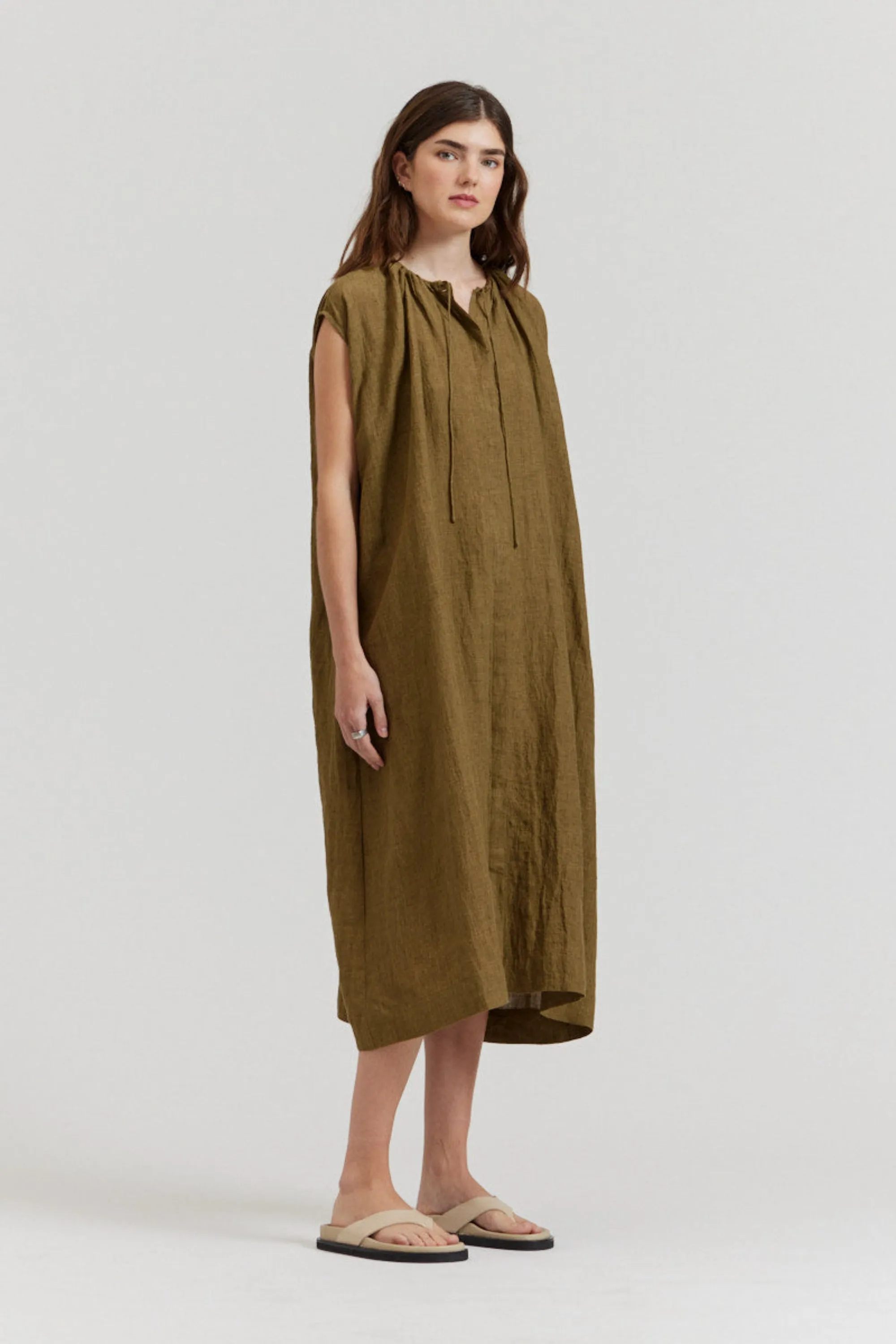Boxy Linen Midi Dress in Fatigue