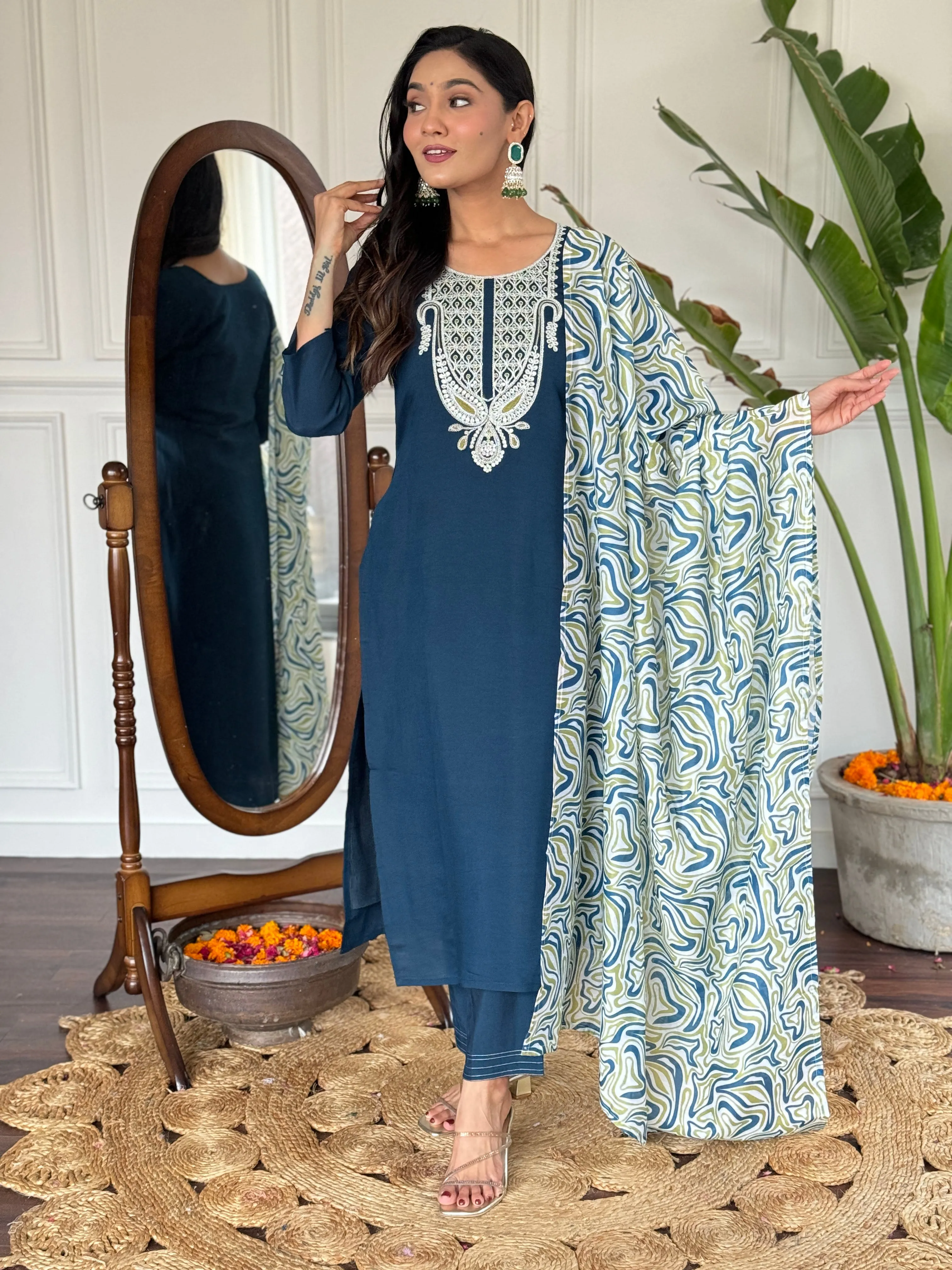 FRILLFIT : Premium embroidered kurti set