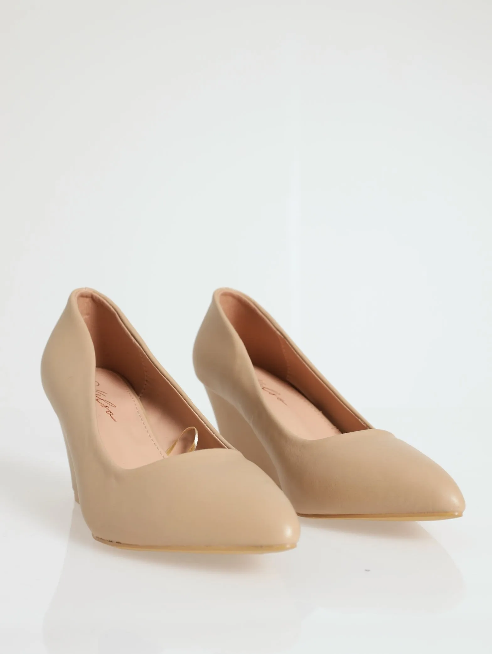 Full Closed Wedge Court Heel - Taupe