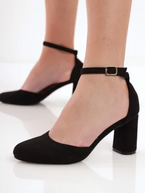 Ladies Closed Toe Block Heel - Black