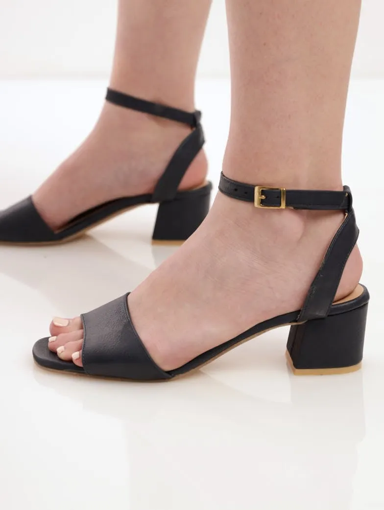 Ladies Shaped Vamp On Low Block Heel - Blue