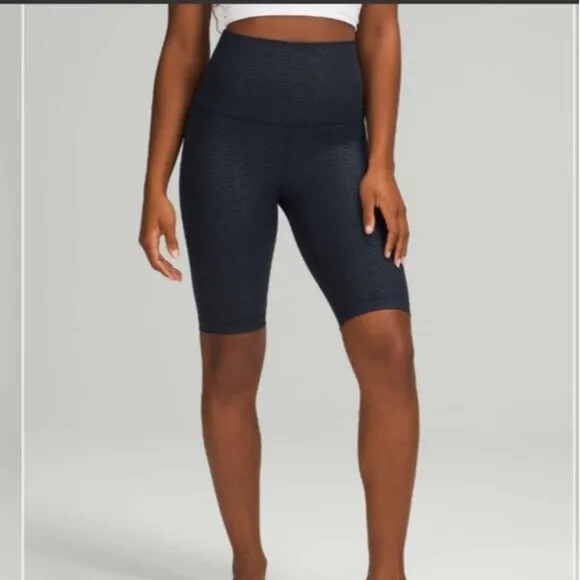 Lululemon Align Super-High-Rise Short 10&quot; Aqueous Emboss True Navy