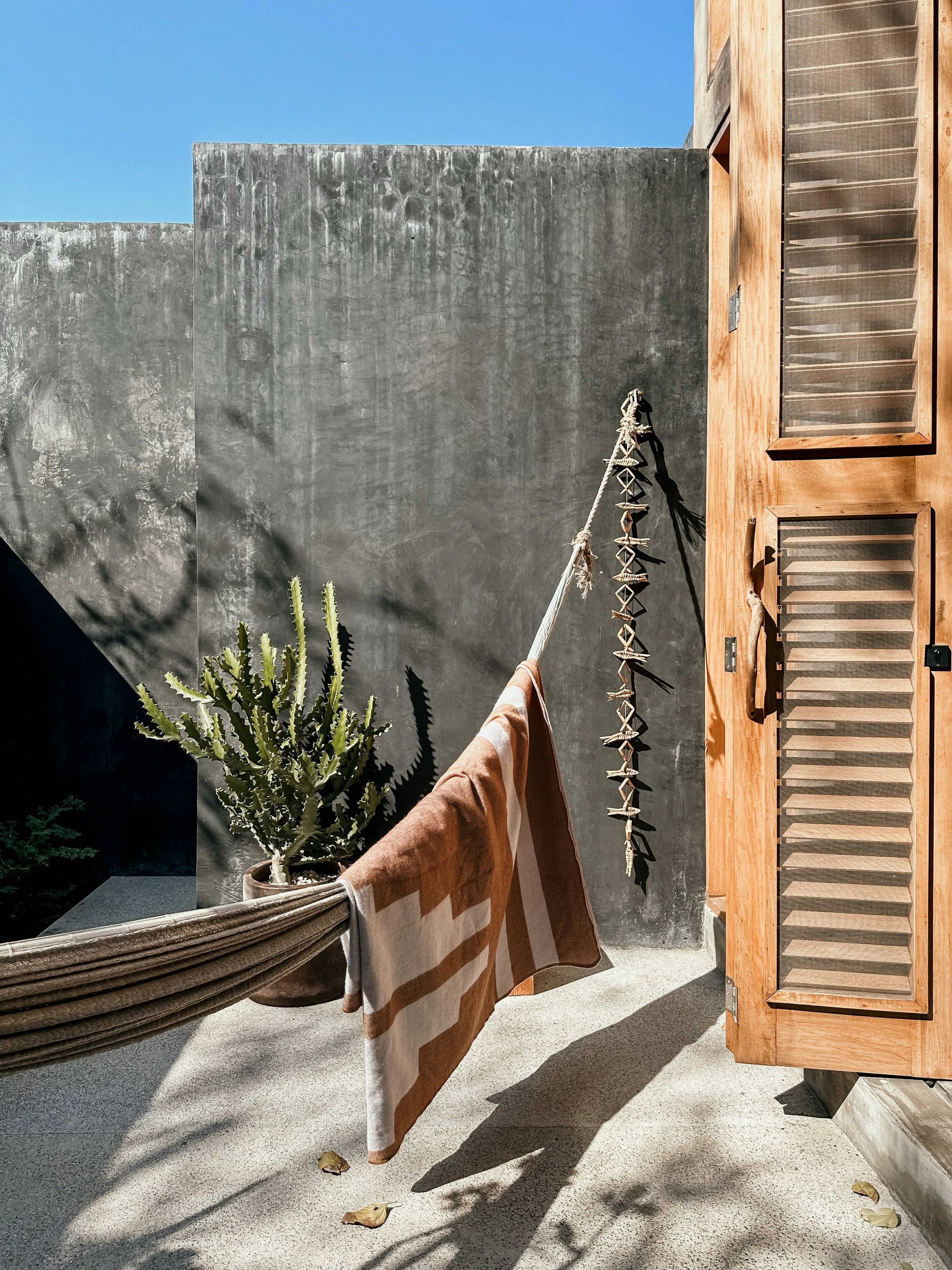 Montanita Aztec Reversible Blanket