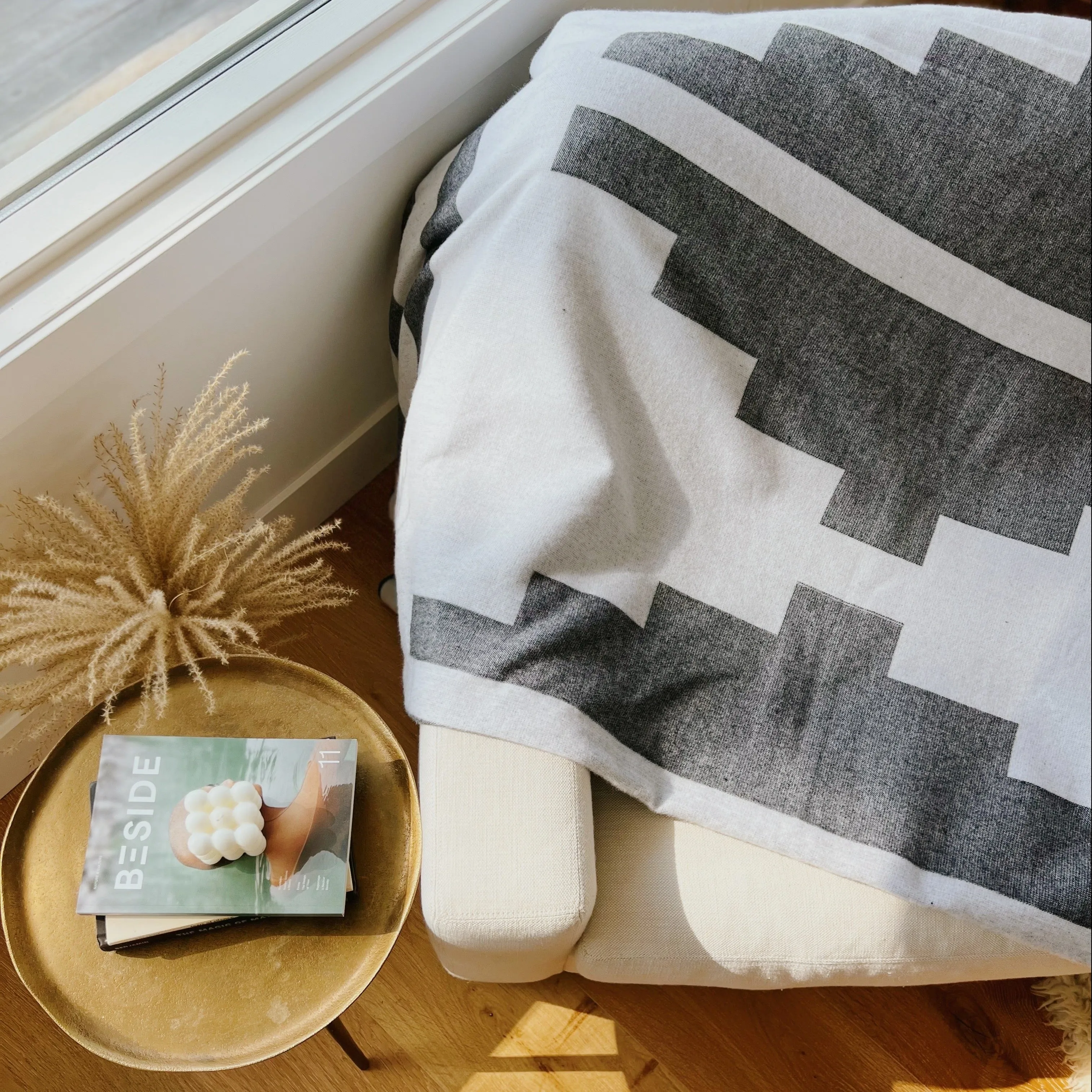 Montanita Aztec Reversible Blanket