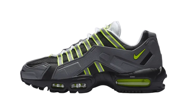 Nike Air Max 95 NDSTRKT Neon
