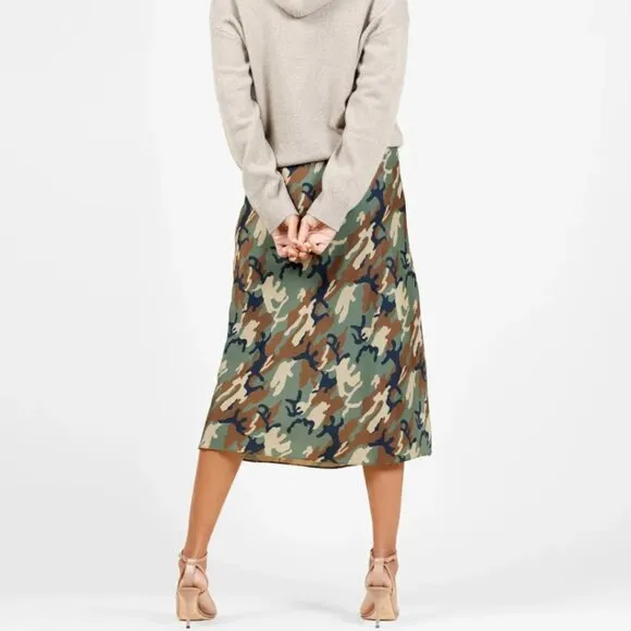 NWT Outerknown Regan Slip Camouflage Printed Midi Skit Size S
