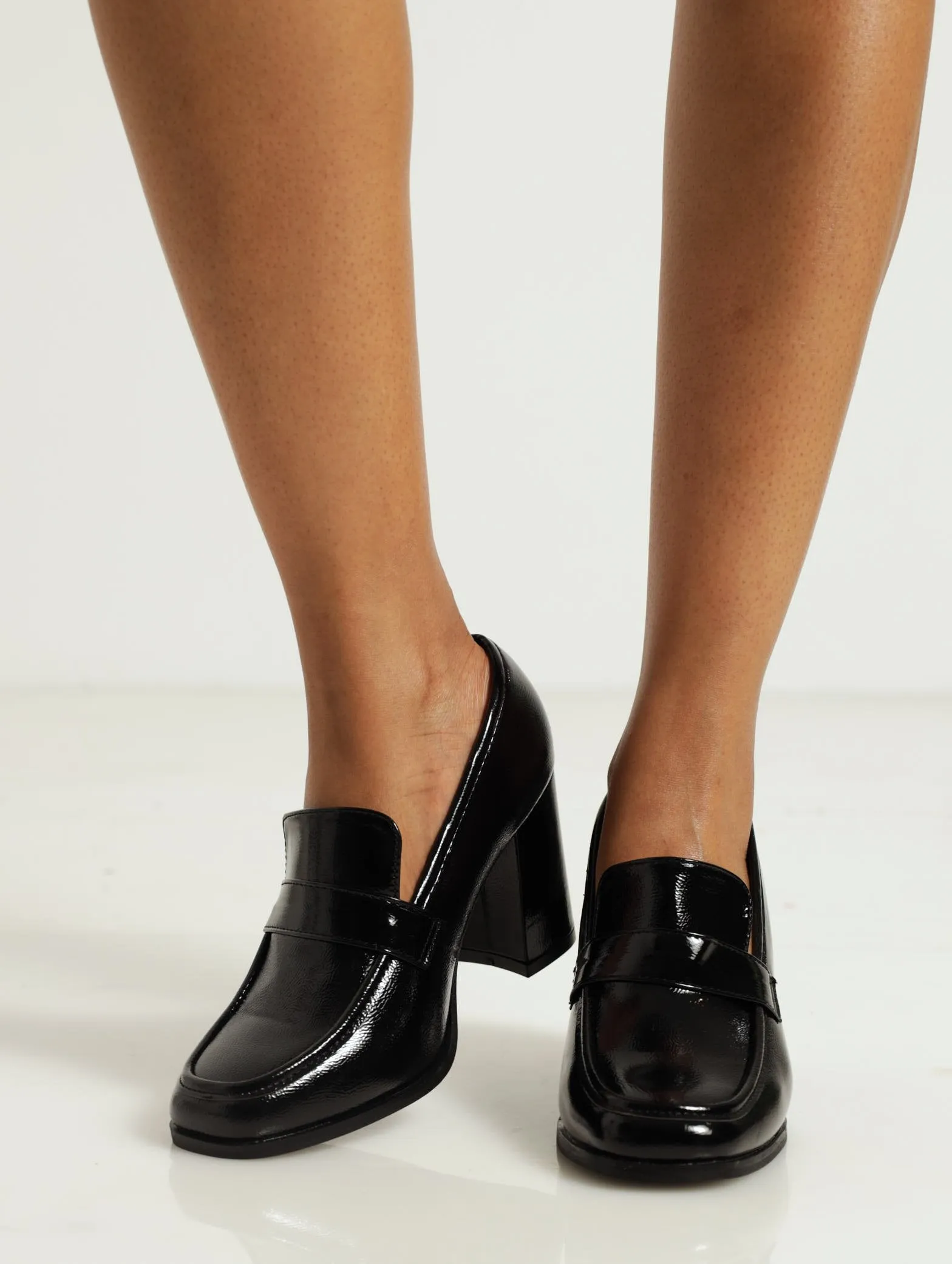 Plain Block Heel Loafer - Black