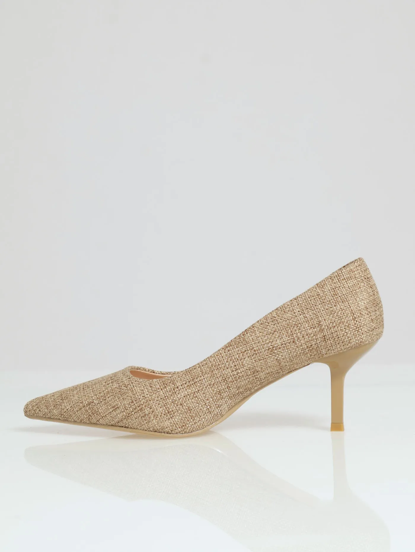 Plain Raffia Court Heel - Natural