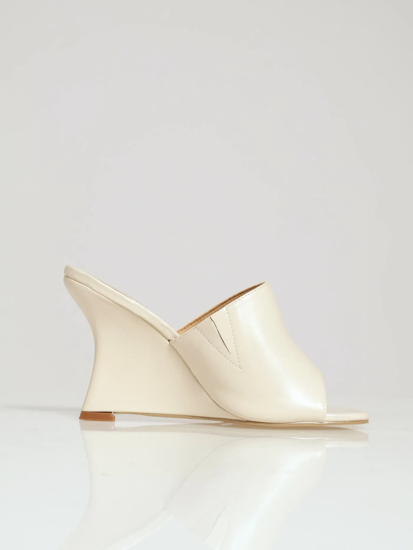 Plain Wedge Mule Heel - Off White