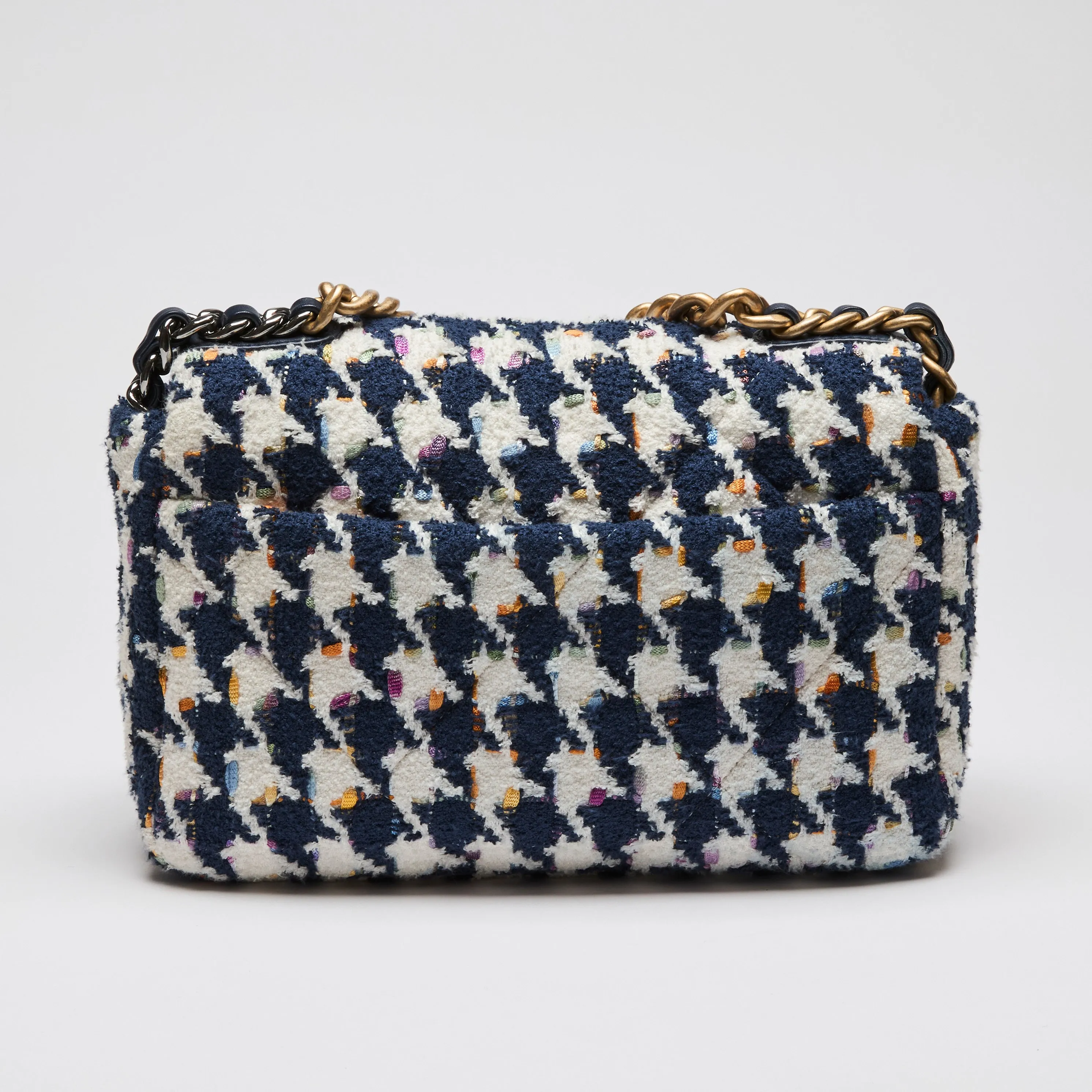 Pre-Loved Chanel™ Tweed Quilted Navy Blue Multicolor Small 19 Handbag