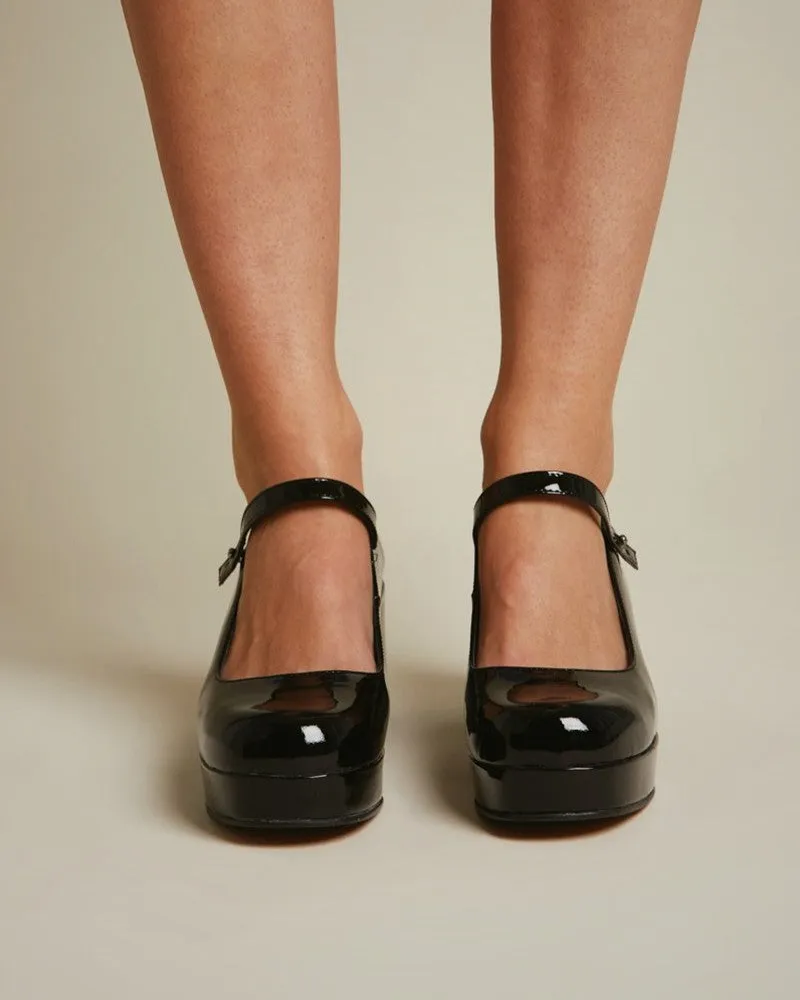 Round-toe Solid Color Lacquered Leather One-buckle Jenny Shoes