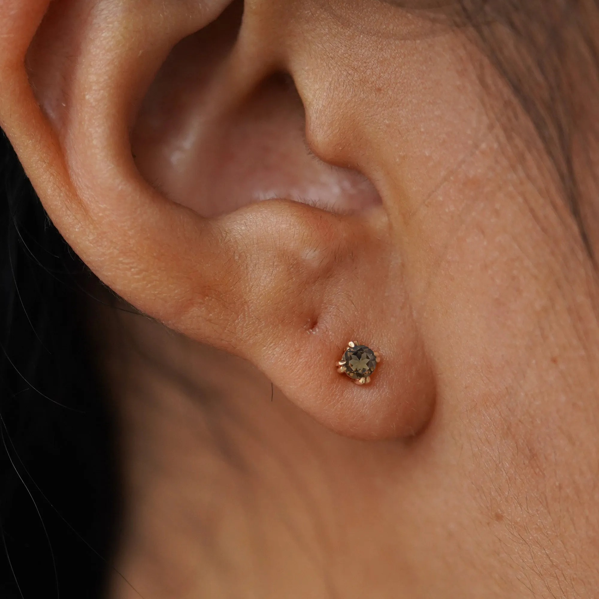 Smoky Quartz Flatback Piercing
