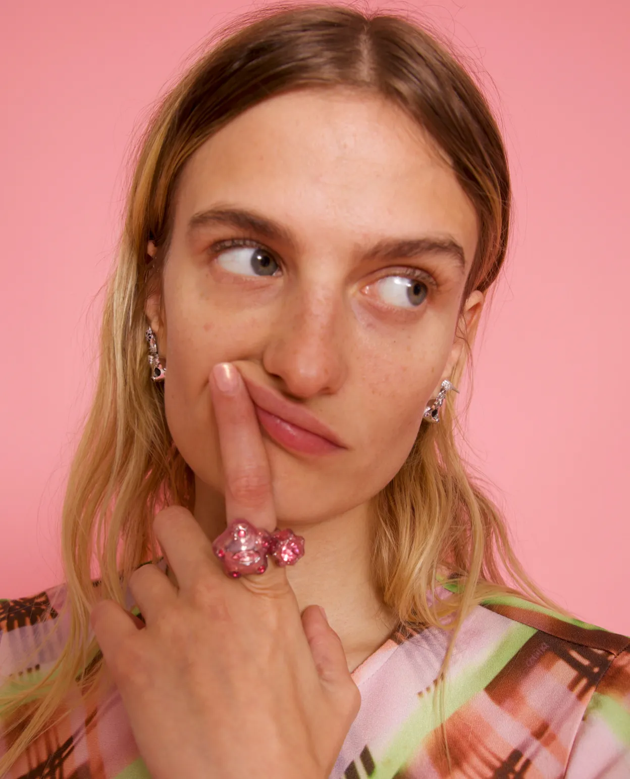 SOFT PINK STARLET RING