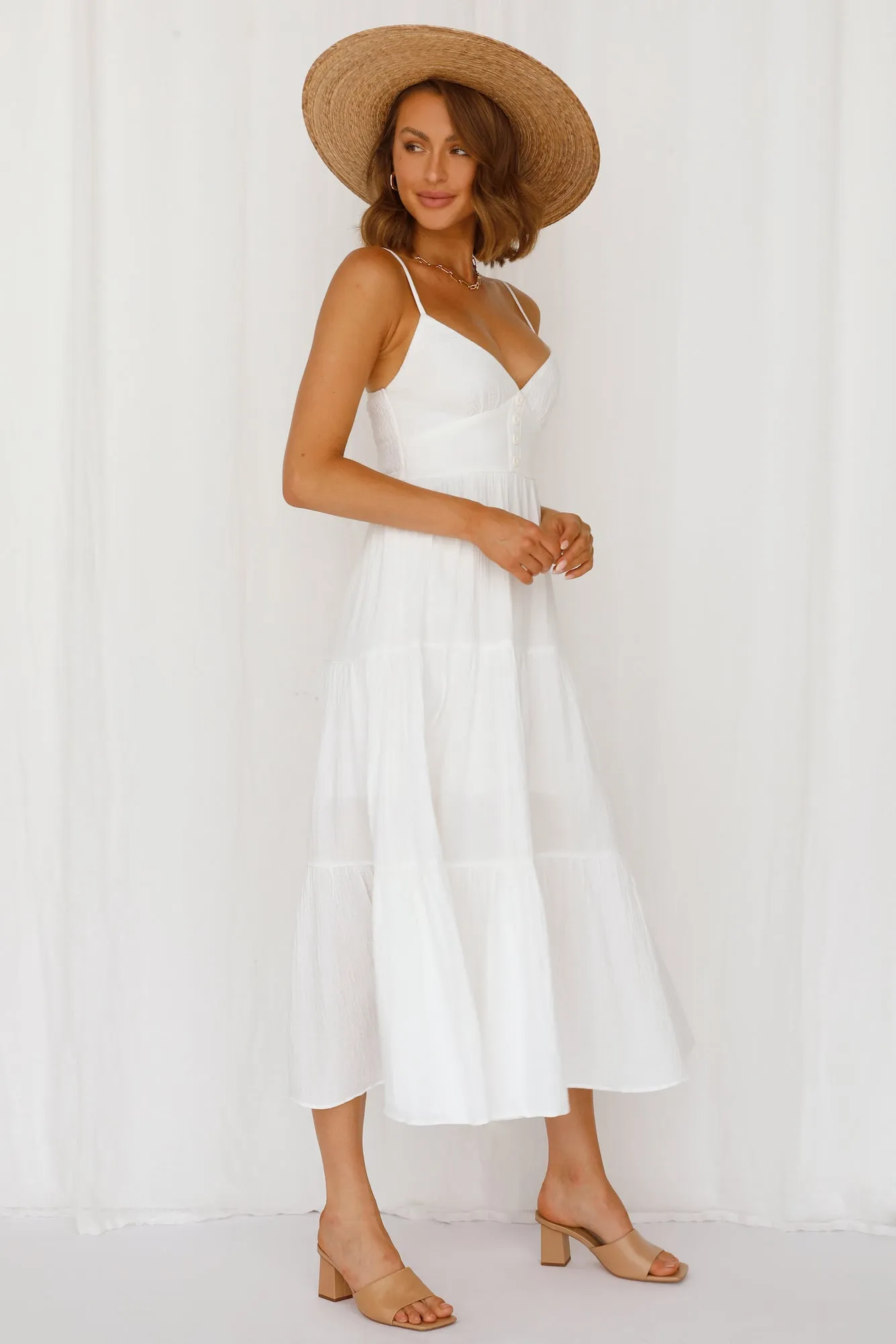 Vintage Queen Maxi Dress White