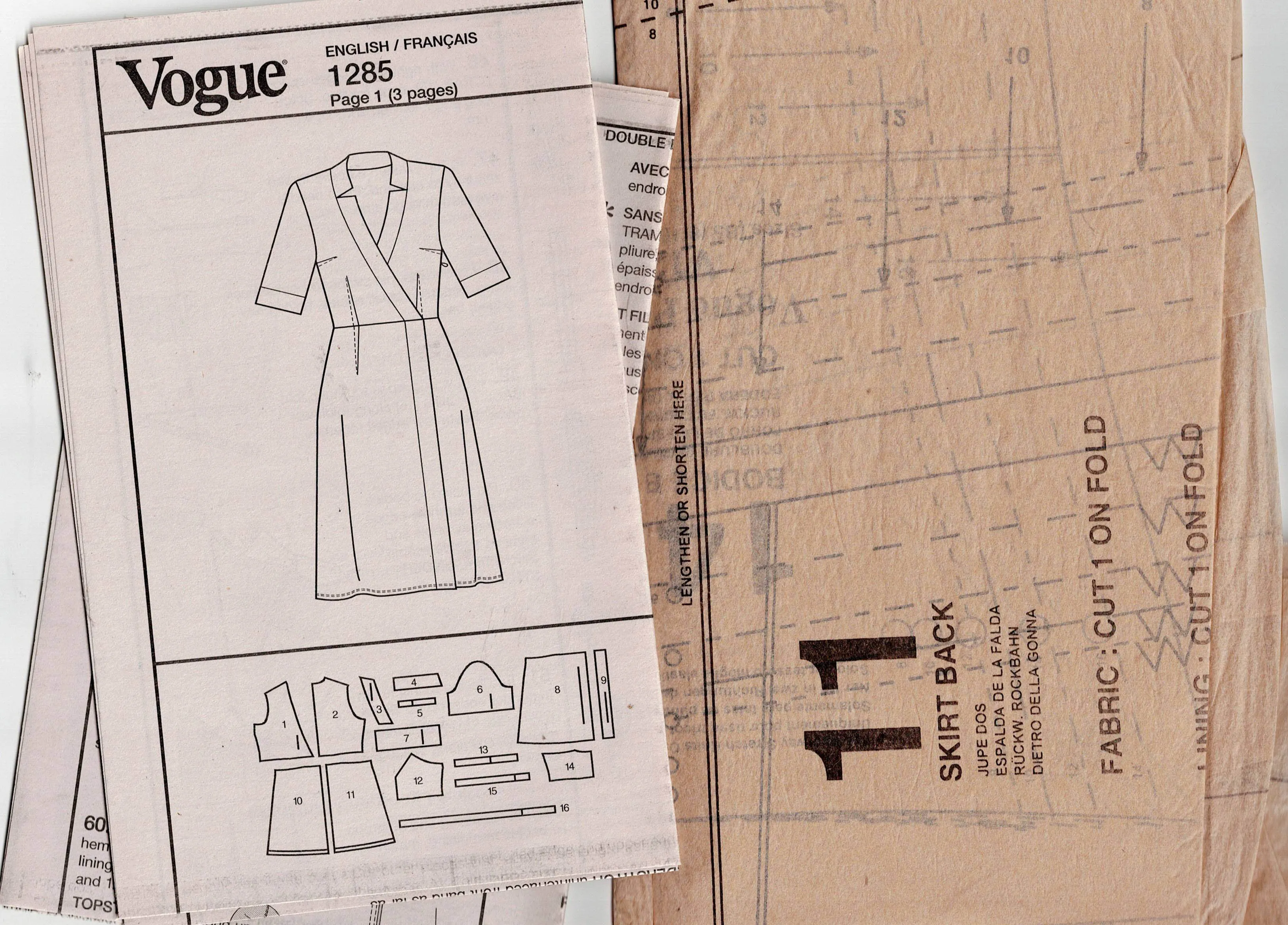 Vogue American Designer 1285 TRACY REESE Womens Stretch Mock Wrap Dress with Neckline Detail Out Of Print Sewing Pattern Size 8 - 16 UNCUT Factory Folded