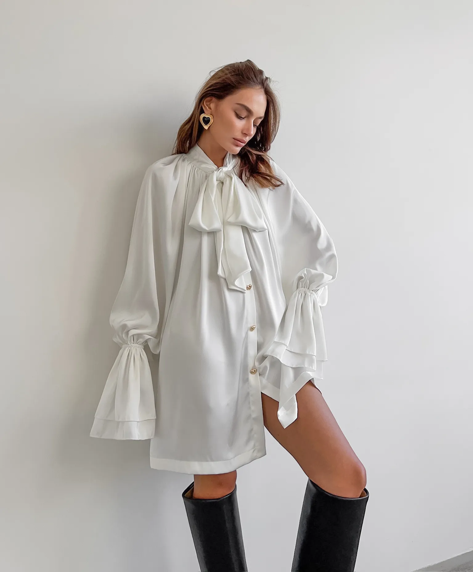 Women's Elegant Puff Sleeve Mini Dress with Tie Neck Detail